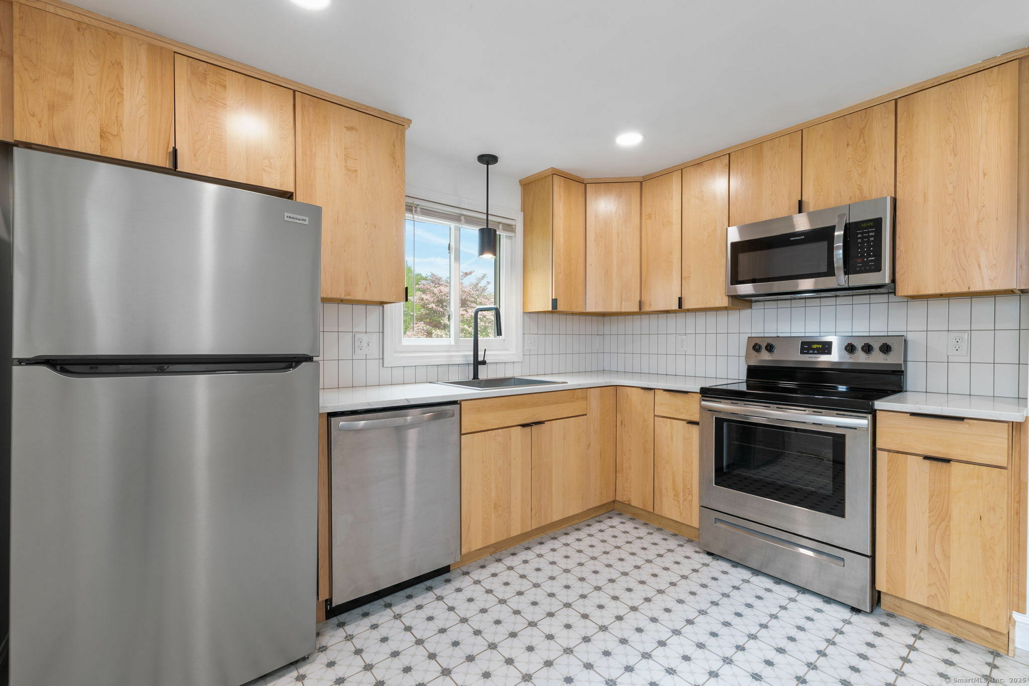 Property Photo: 69 Clyde Road CT 06042