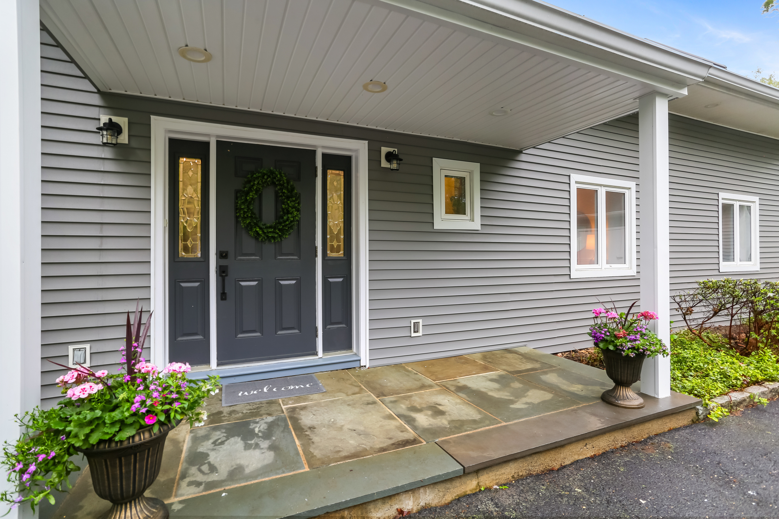 Property Photo: 28 Drewbarrie Lane CT 06612