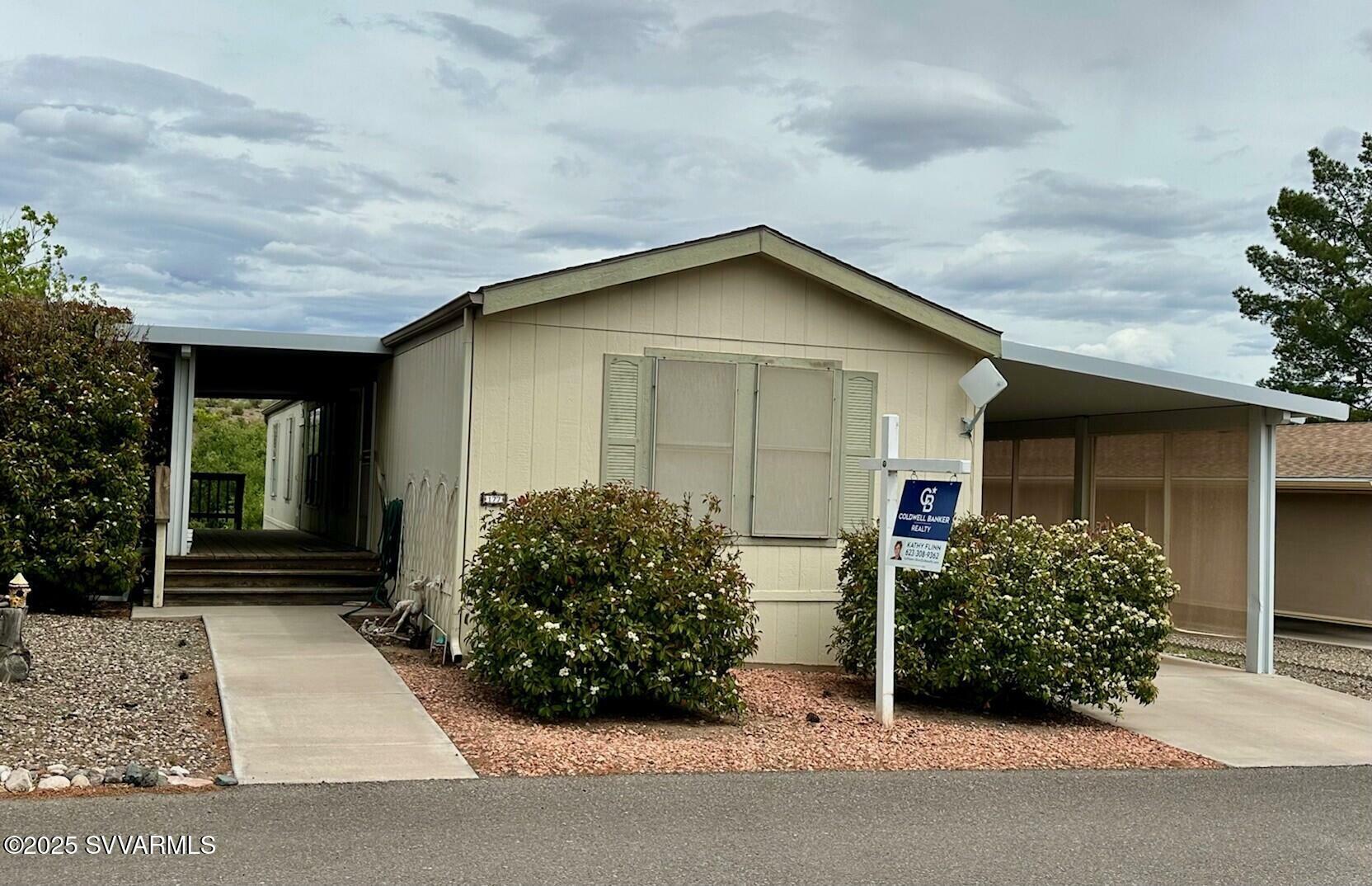Property Photo: 2050 W State Route 89-A 177 AZ 86326