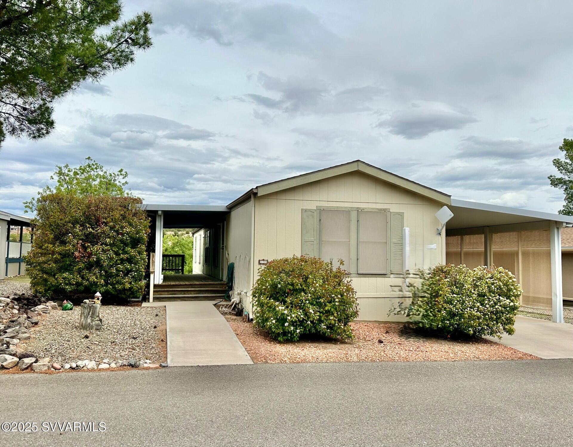 Property Photo: 2050 W State Route 89-A 177 AZ 86326