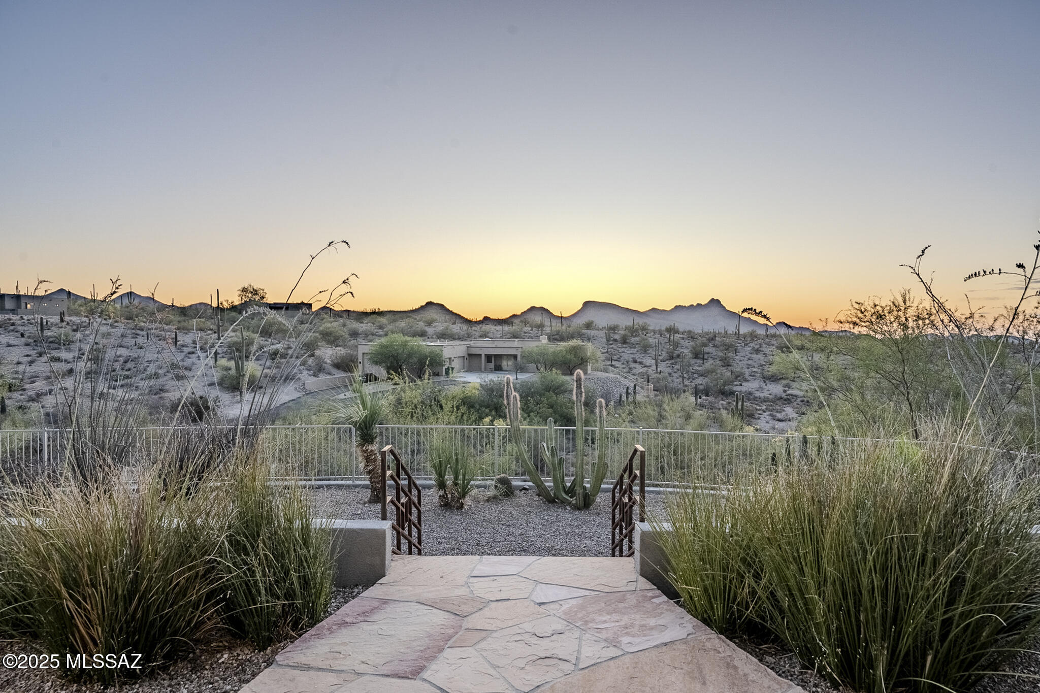Property Photo: 5875 N Abington Road AZ 85743
