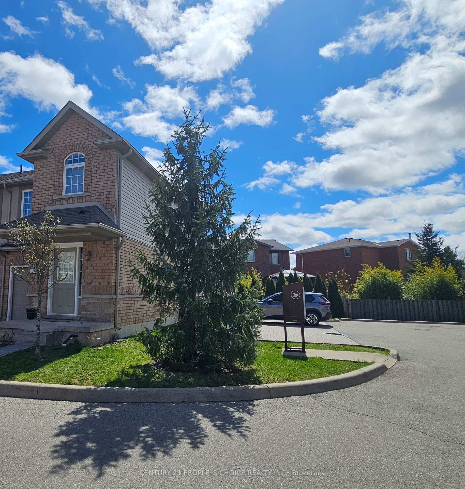 Property Photo: 1540 Upper Gage Avenue 7 ON L8W 1E7