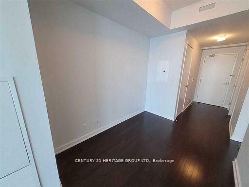 Property Photo:  14 York Street 6304  ON M5J 2Z2 
