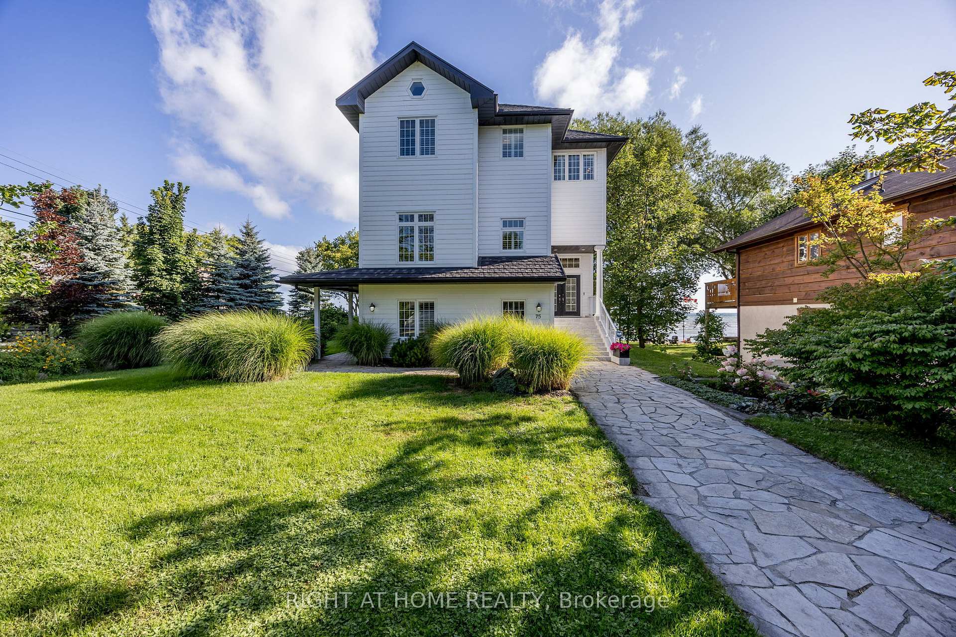 75 Indian Trail  Collingwood ON L9Y 0X2 photo