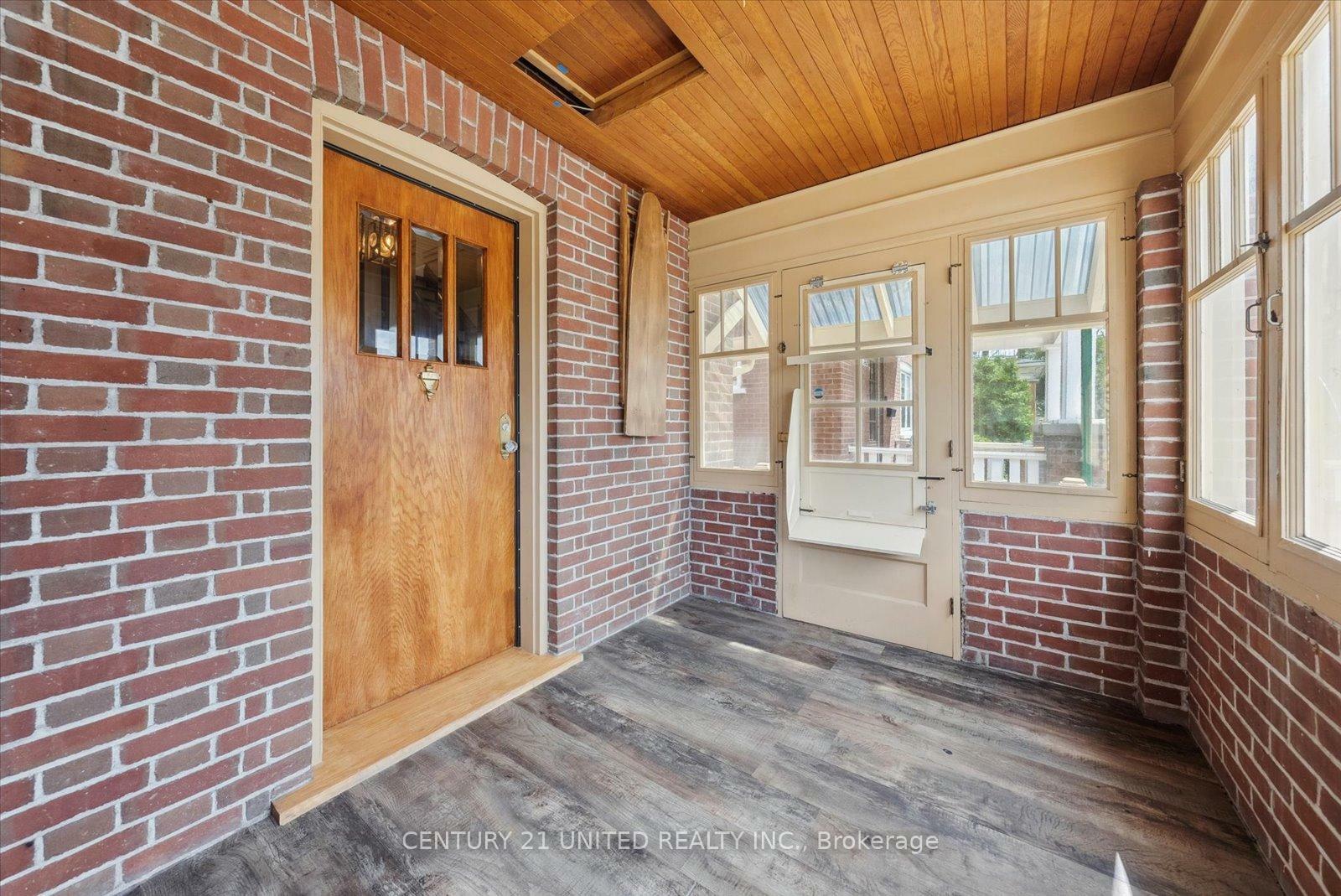 Property Photo: 486 George Street S ON K9J 3E5