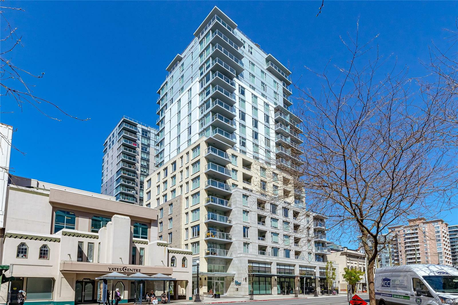 Property Photo: 848 Yates St 608 BC V8W 0G2