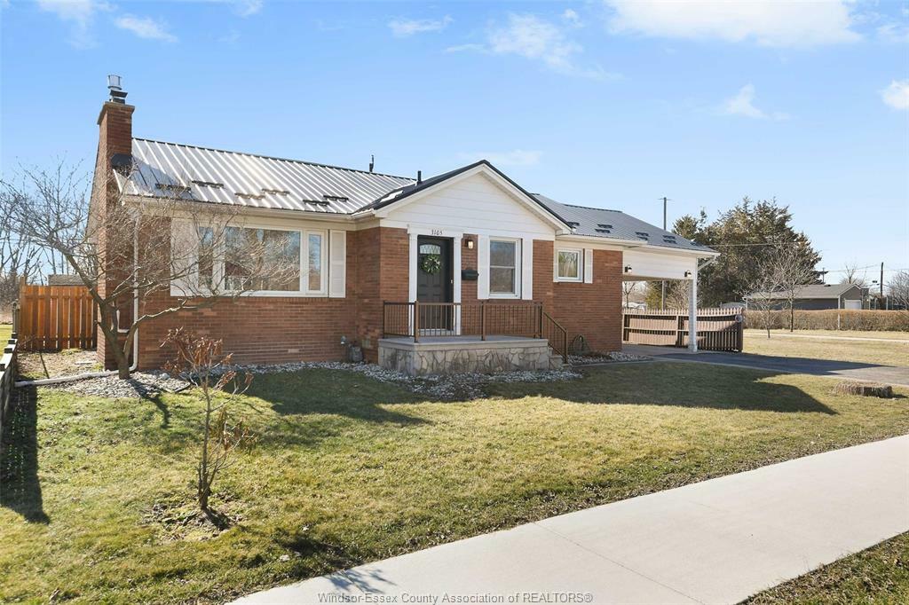 Property Photo: 3105 California Avenue ON N9E 3K5