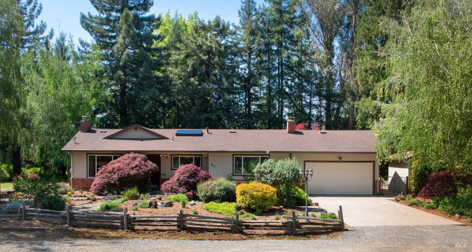 972 Daniel Street  Sebastopol CA 95472 photo