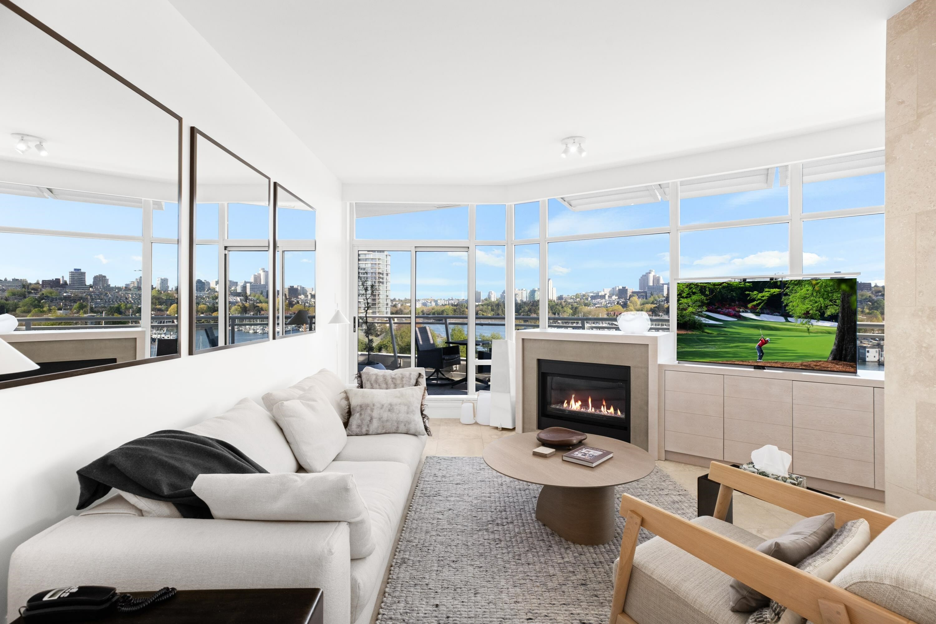 Property Photo: 628 Kinghorne Mews 701 BC V6Z 3H6
