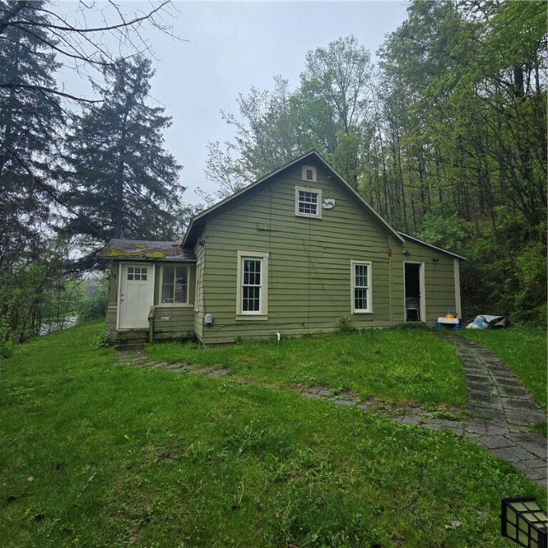 1570 Pennsylvania Avenue  Elmira NY 14871 photo