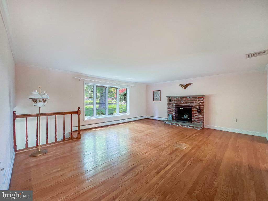 Property Photo: 51 W Patricia Road PA 18966