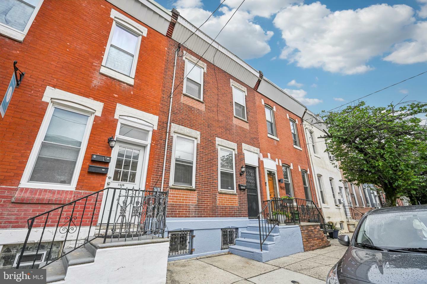 Property Photo: 1534 S 19th Street PA 19146
