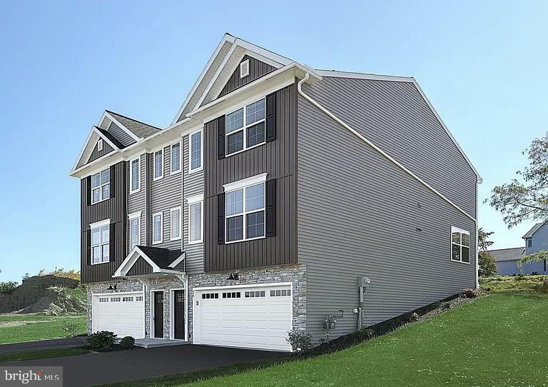 Property Photo: 39 Glenn View PA 17013