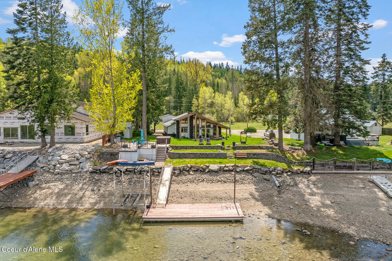 Property Photo: 333 E Cedar Lane ID 83856