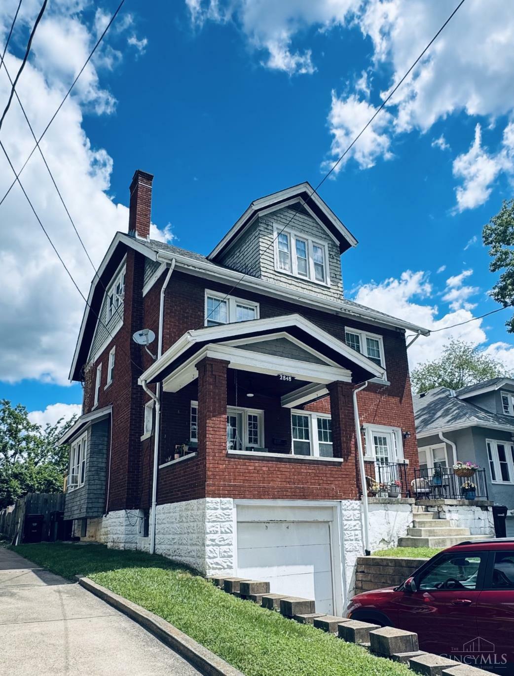 Property Photo: 2848 Markbreit Avenue OH 45209
