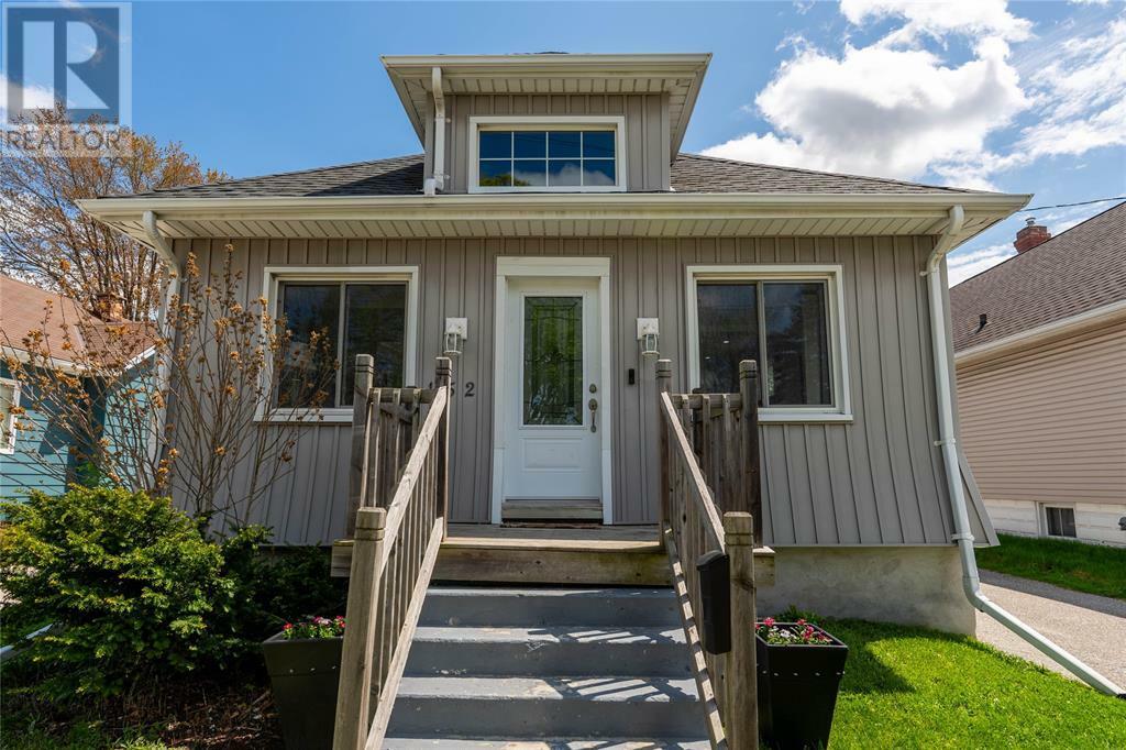 Property Photo: 152 Russell Street South ON N7T 3L4