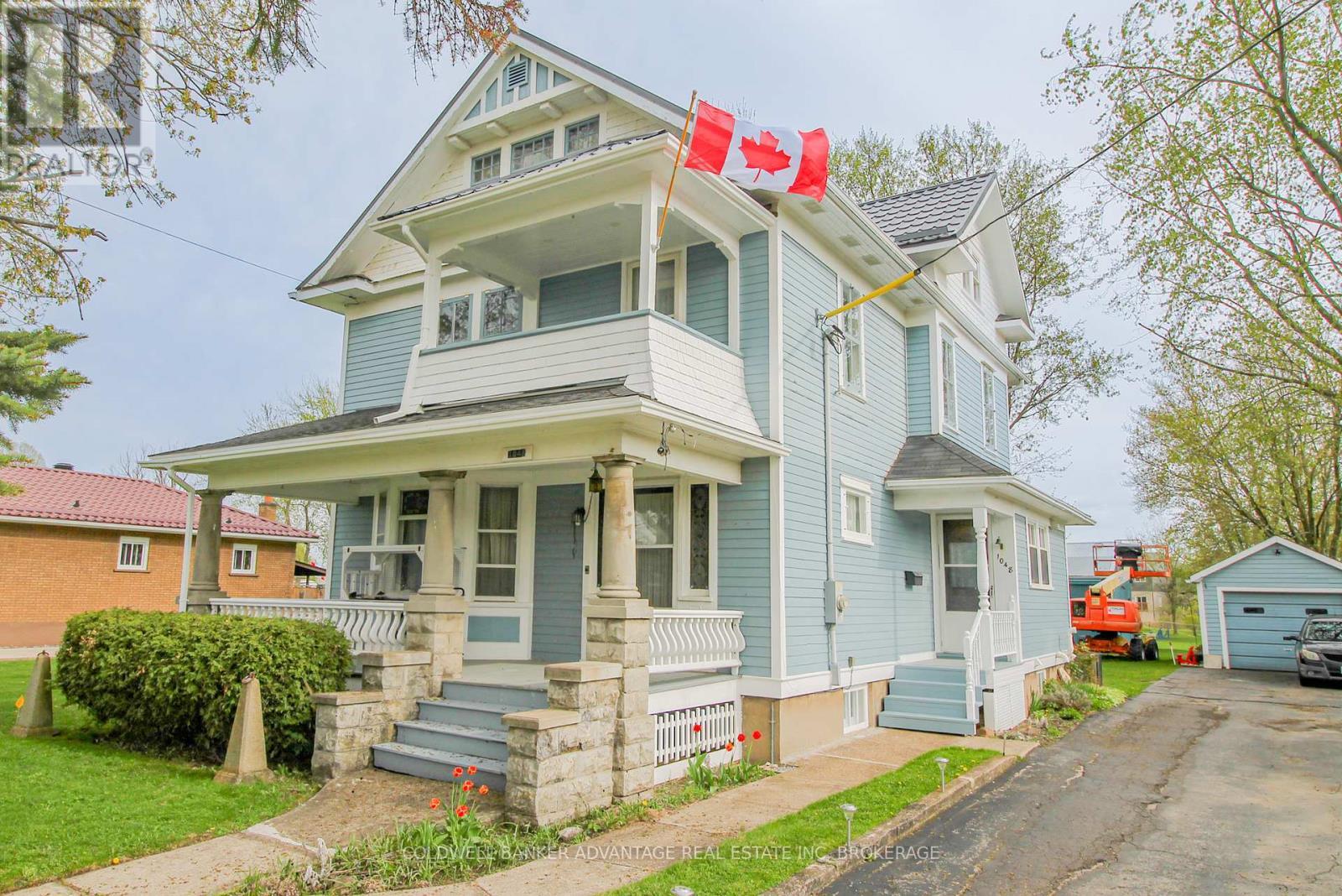 Property Photo: 1048 Ontario Road ON L3B 5E4