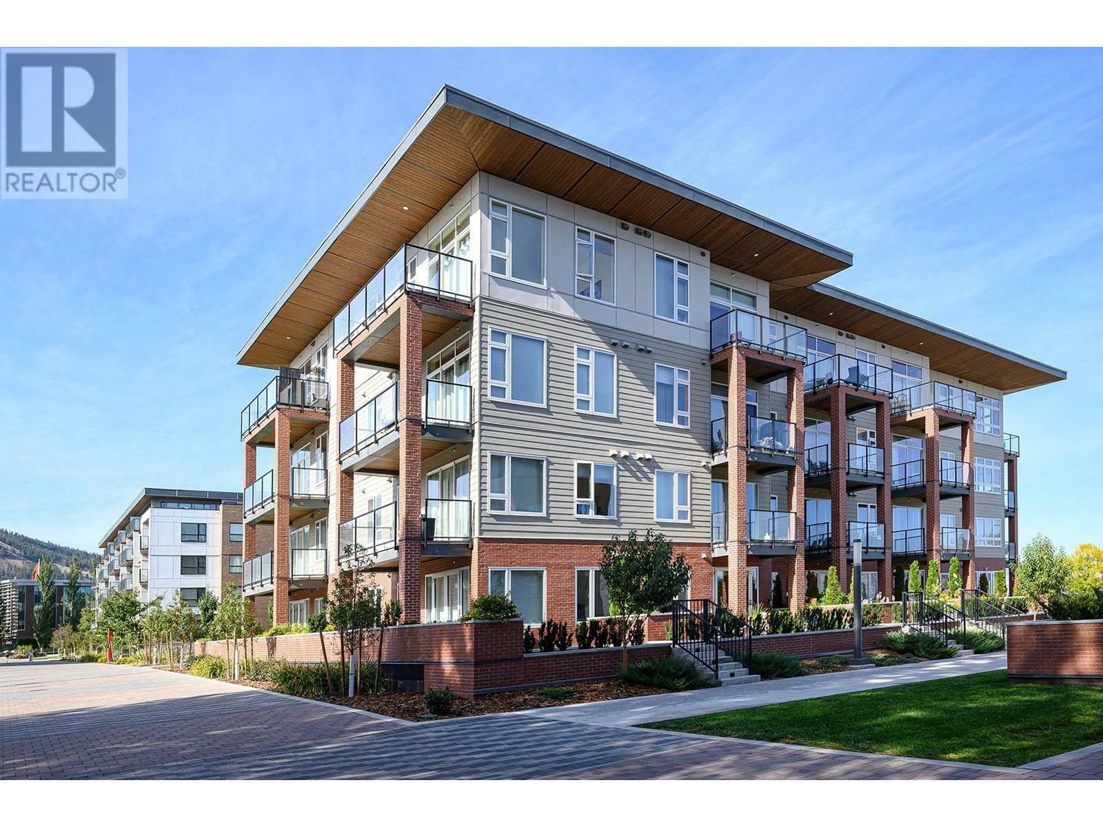 Property Photo: 885 University Drive 202 BC V2H 1T7