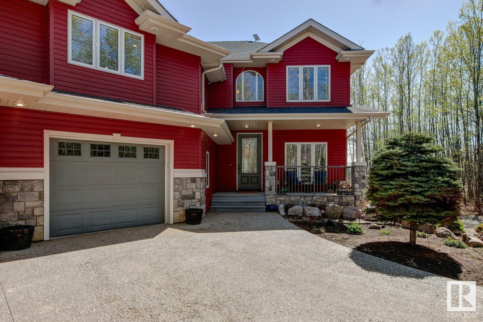 Property Photo: 53522 Rge Road 272 50 AB T7X 3N2