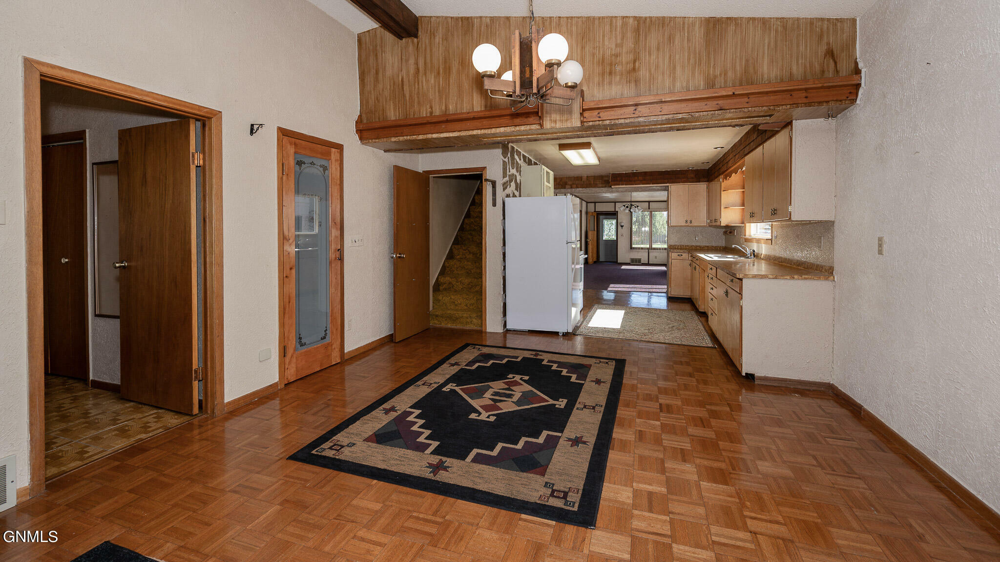 Property Photo: 103 2nd Avenue SW ND 58545