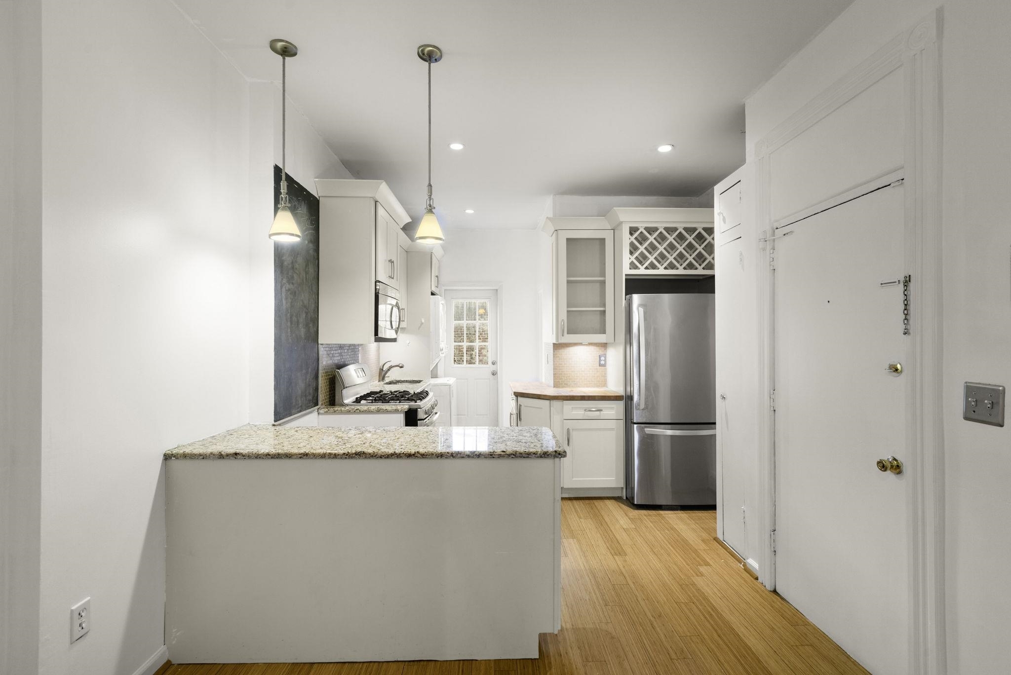 50 Bright St 1L Or 101  Jc, Downtown NJ 07302 photo