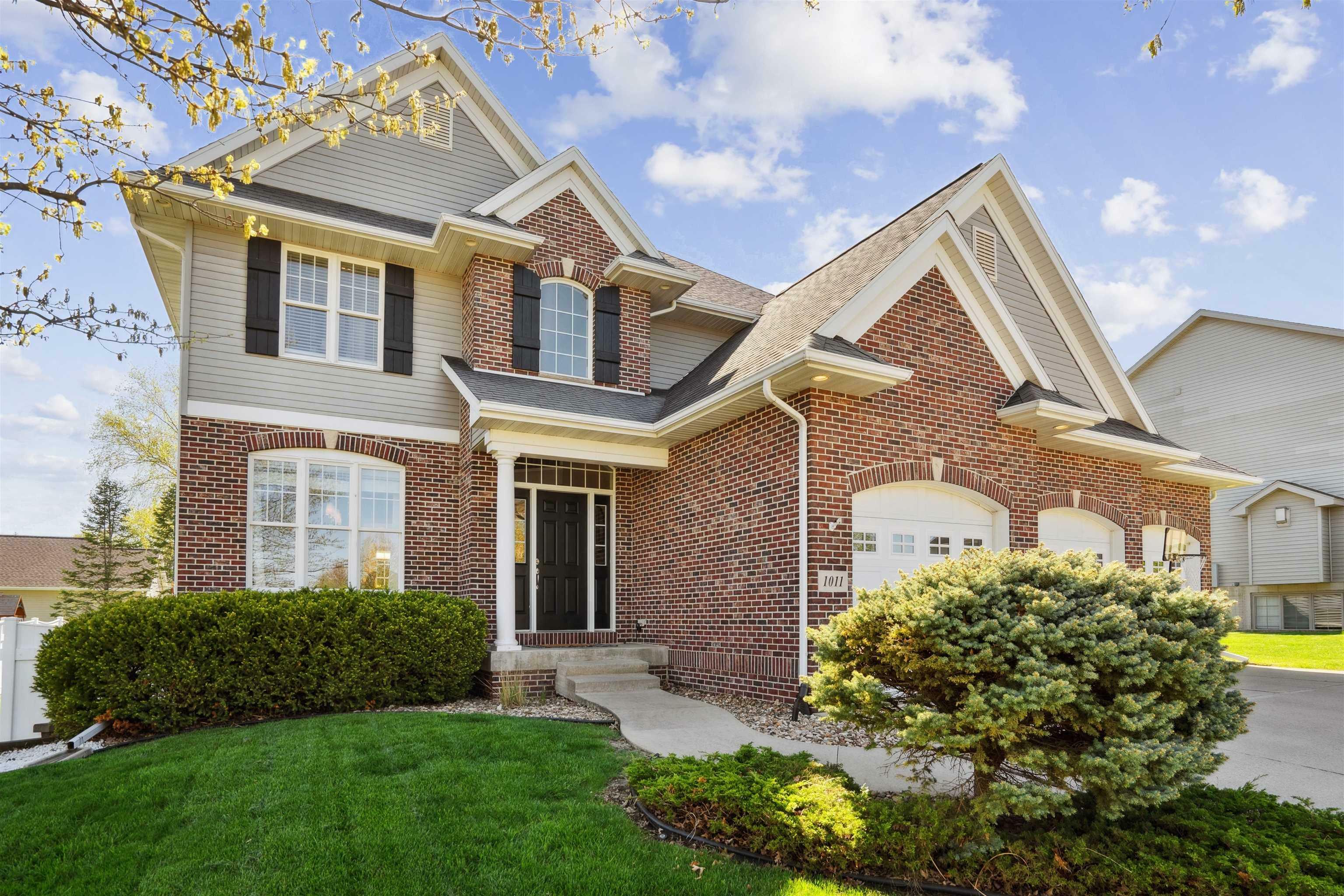 Property Photo: 1011 South Ridge Drive IA 50613