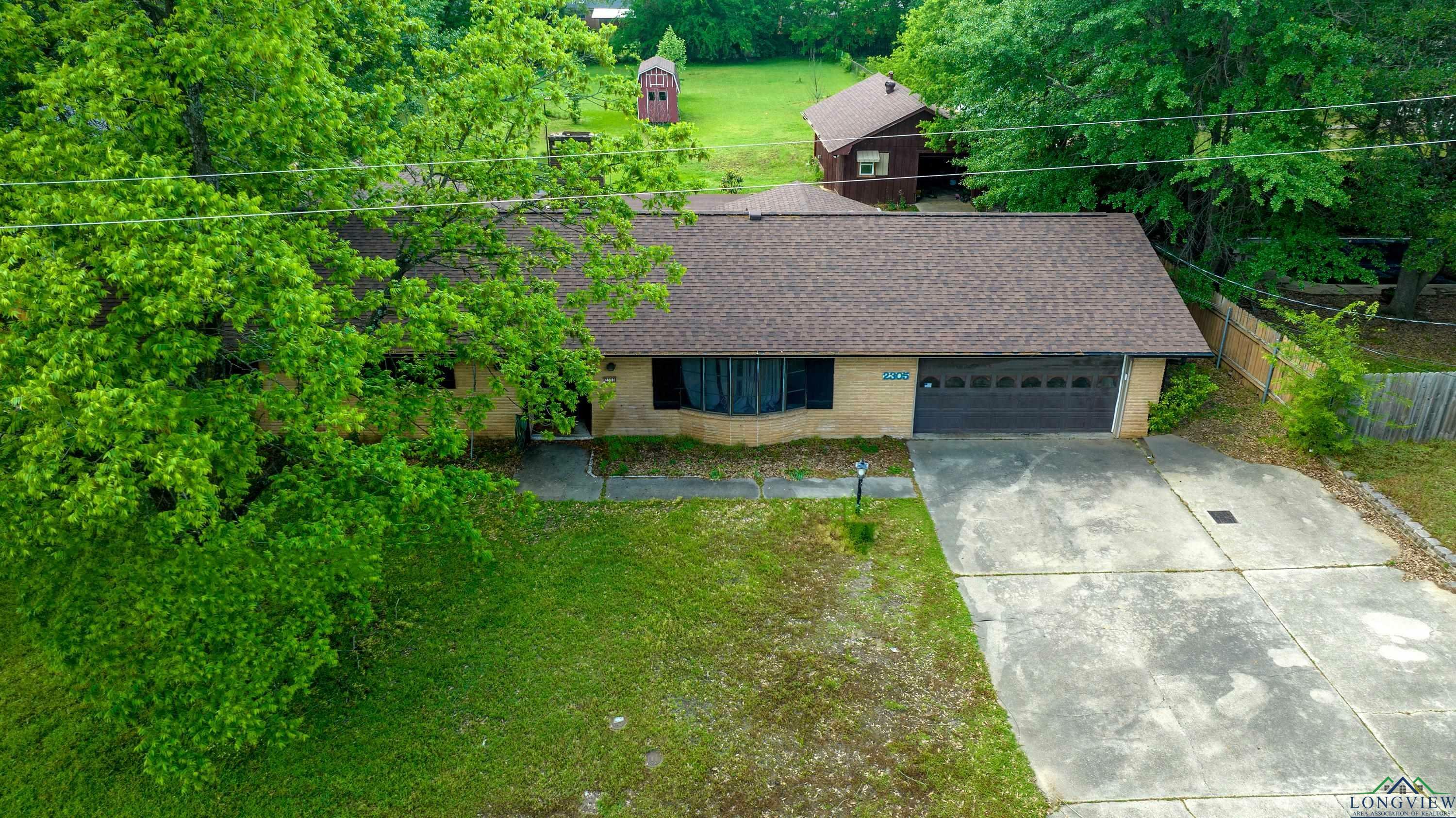Property Photo: 2305 Buccaneer Dr TX 75604