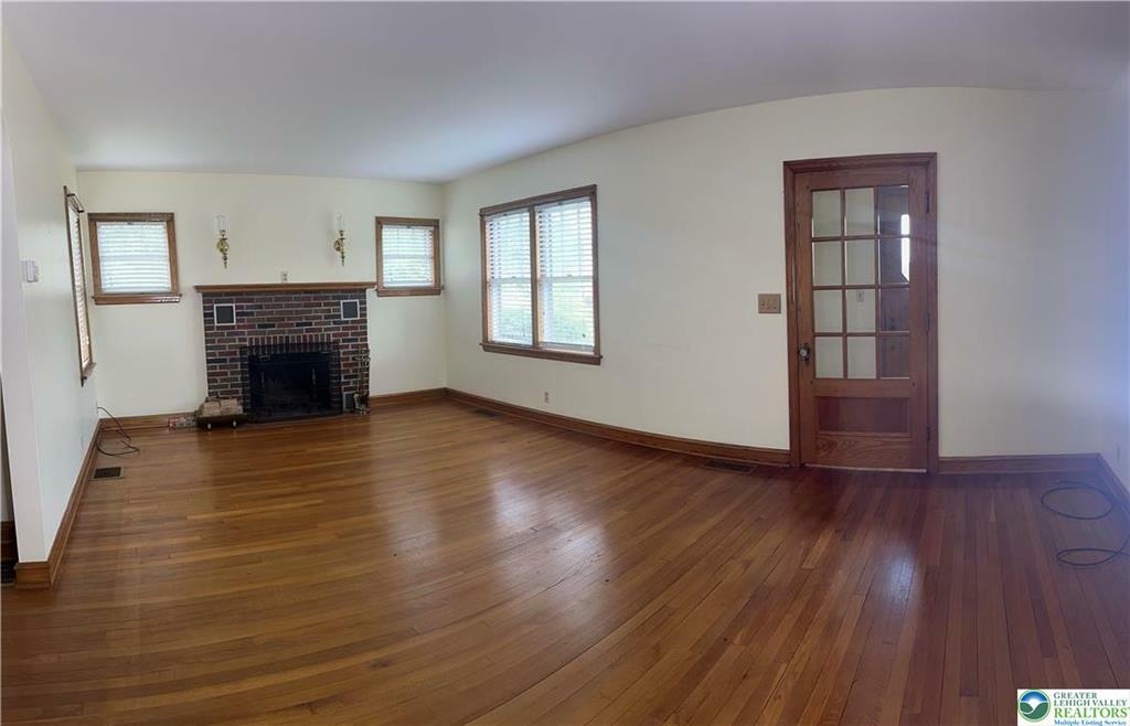 Property Photo: 4011 Green Pond Road PA 18045