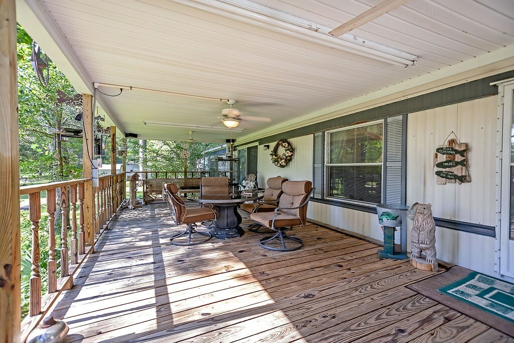 Property Photo: 369 Mulberry Lane TX 75980