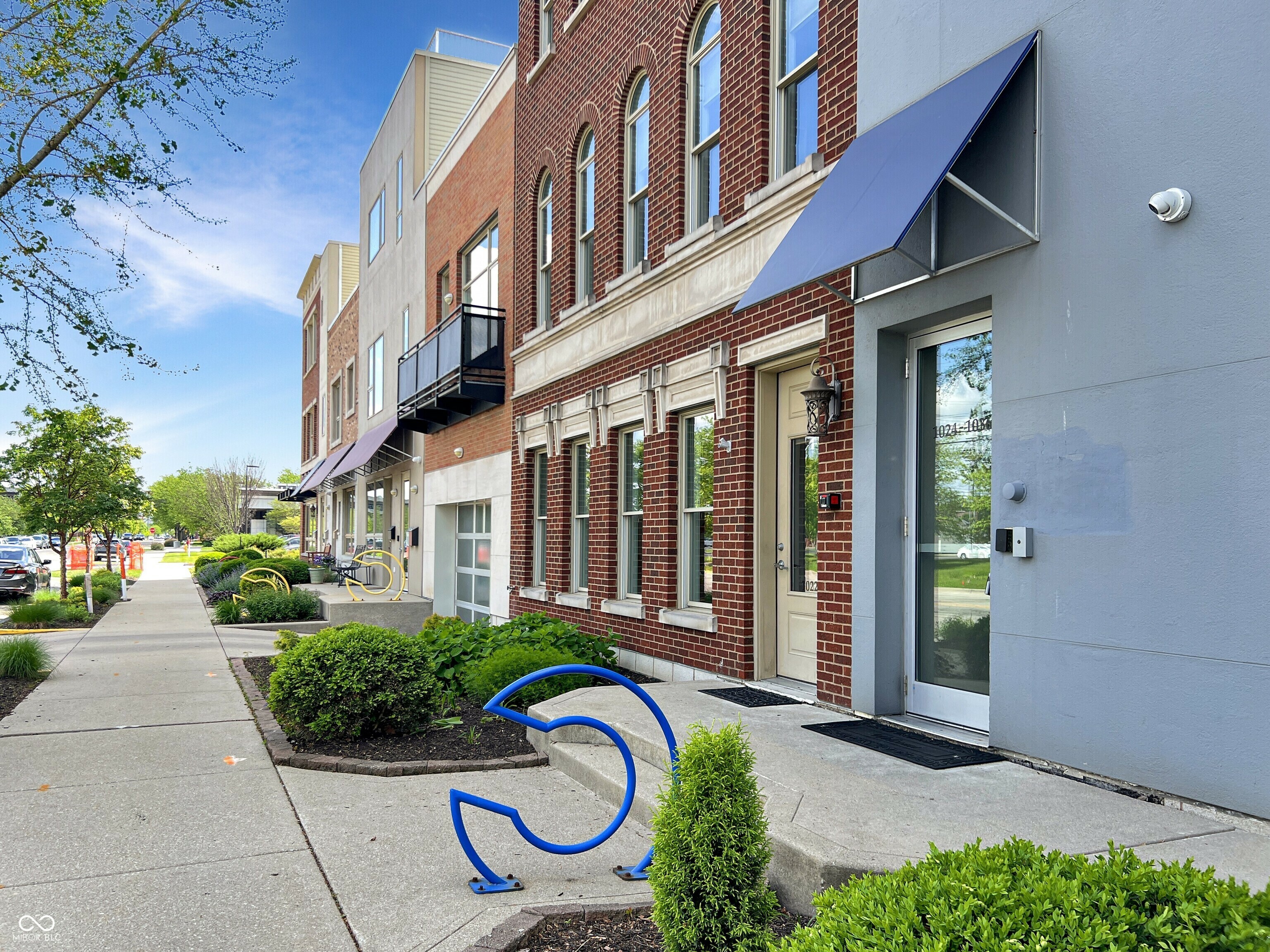 Property Photo: 1026 Jackson Street IN 47201
