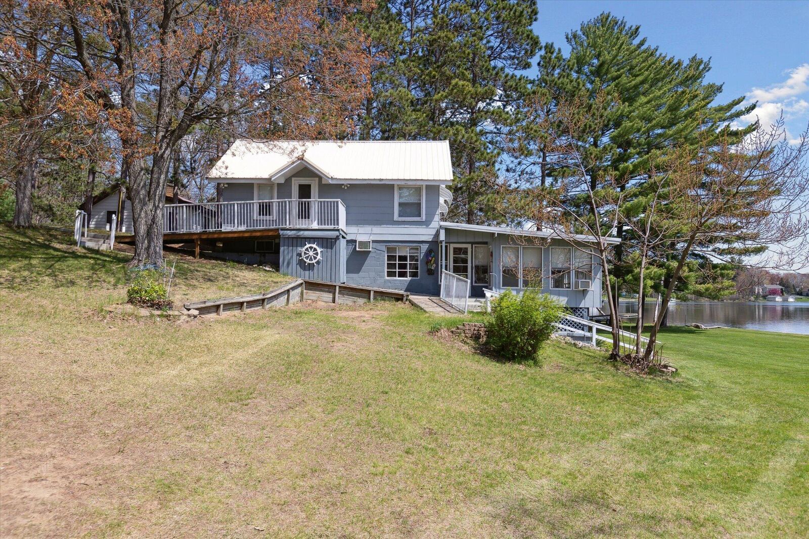 Property Photo:  10458 Sleepy Hollow Lane  MI 49332 