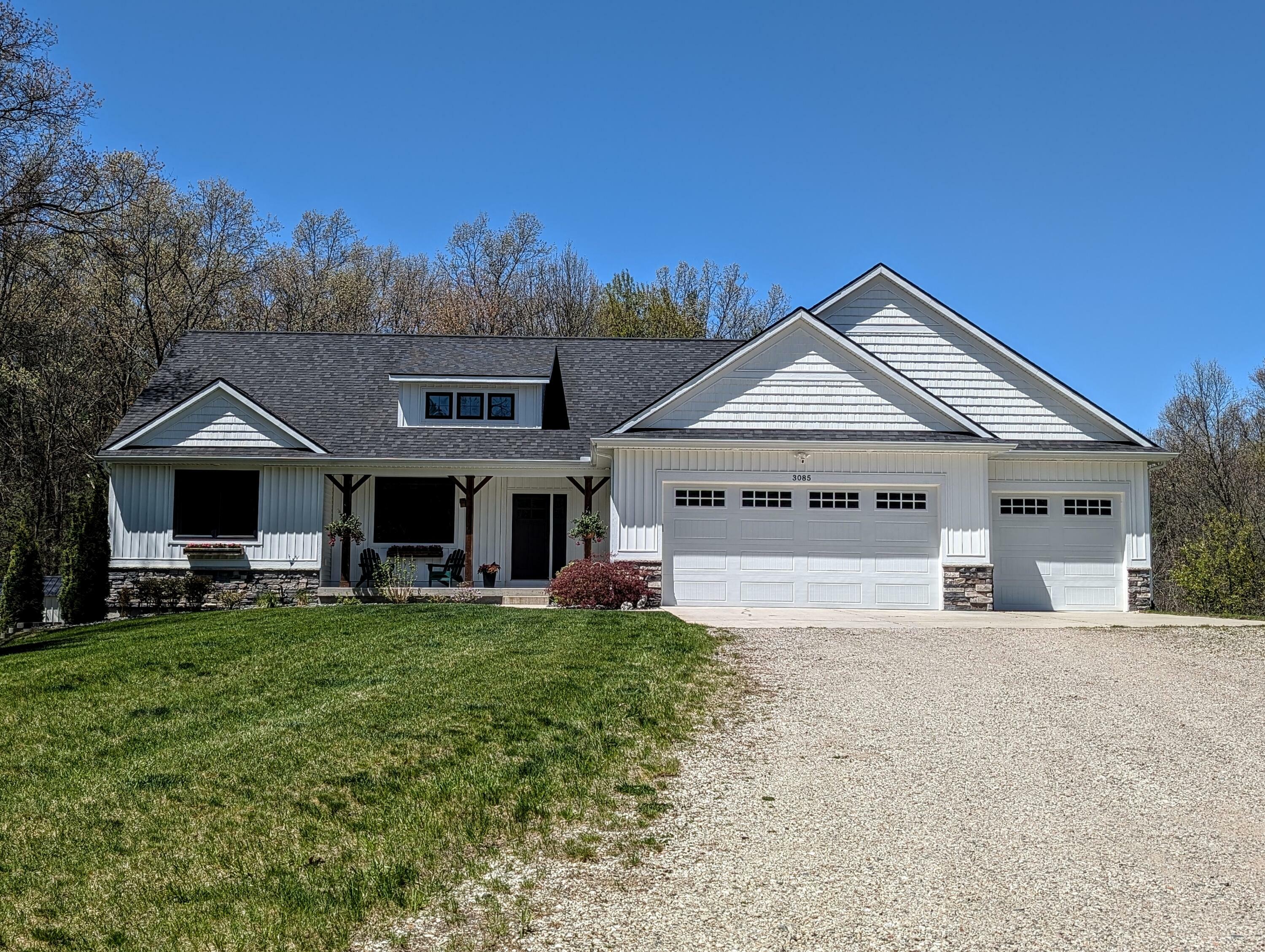 Property Photo: 3085 Gusty Oaks Road MI 49445