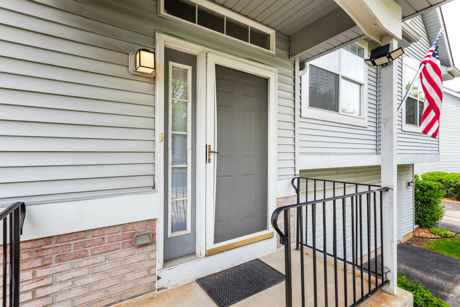 Property Photo: 17436 Teton Circle IL 60441