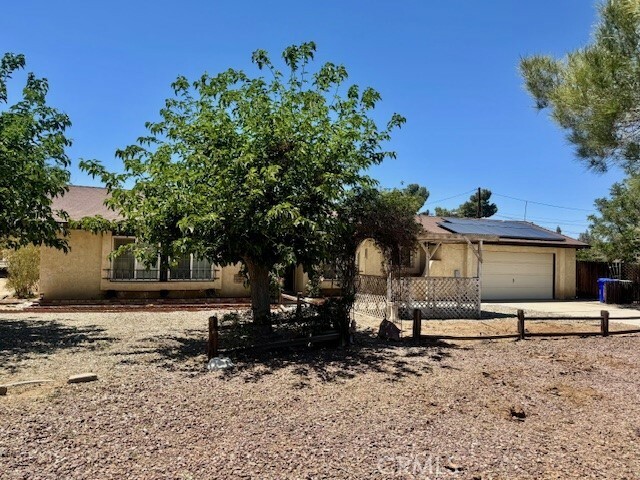 Property Photo: 14122 Pawnee Road CA 92307