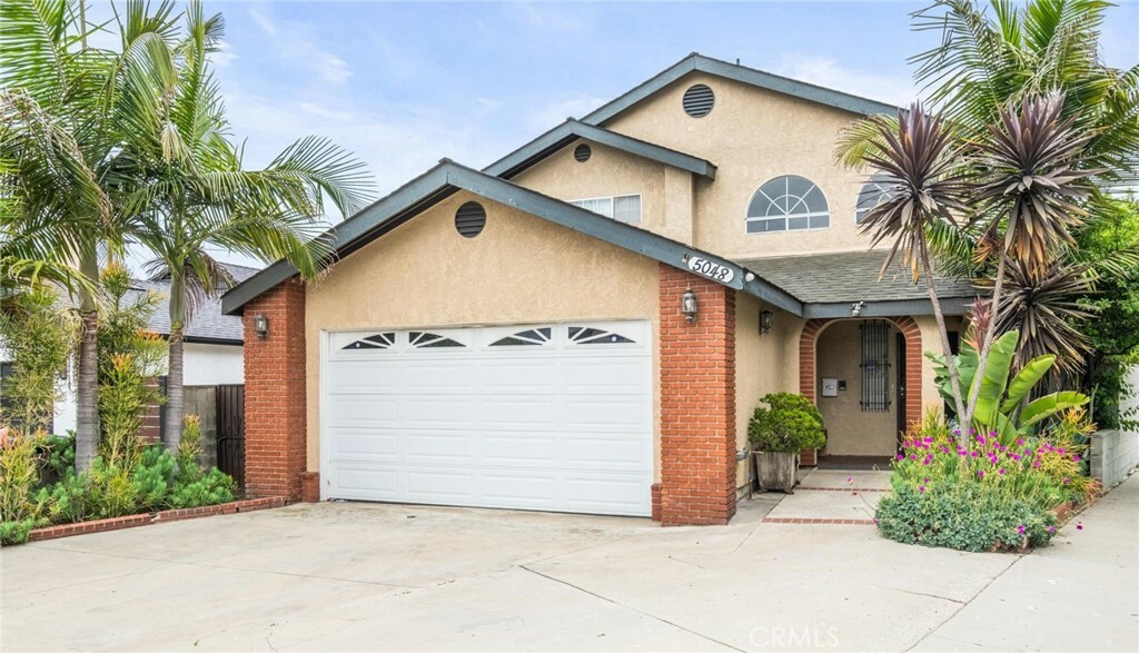 5048 W 121st Street  Hawthorne CA 90250 photo