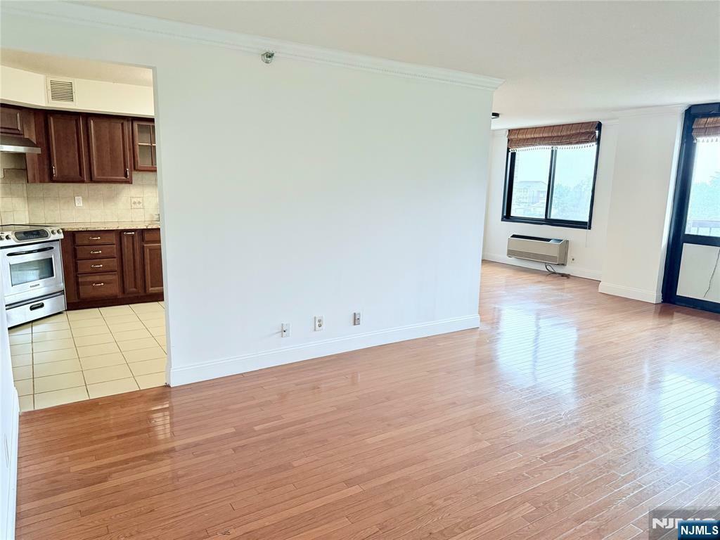 Property Photo: 1265 15th Street 5D NJ 07024