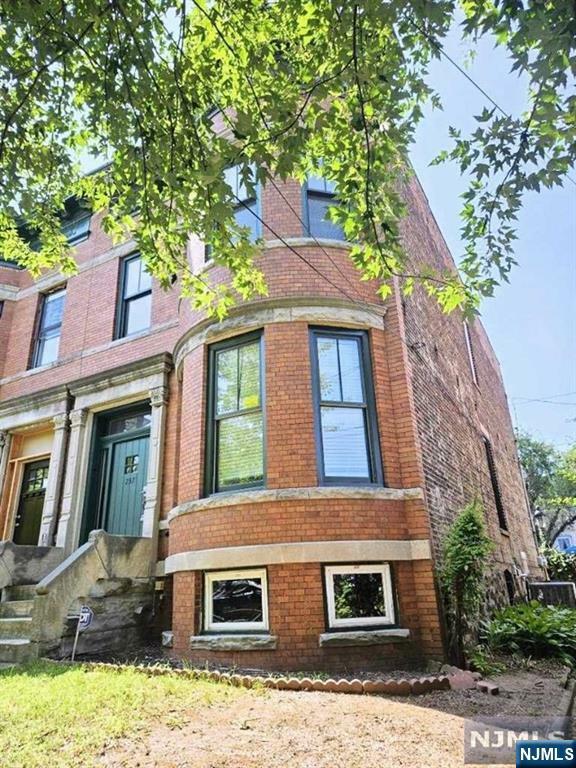 Property Photo: 257 Woodlawn Avenue NJ 07305