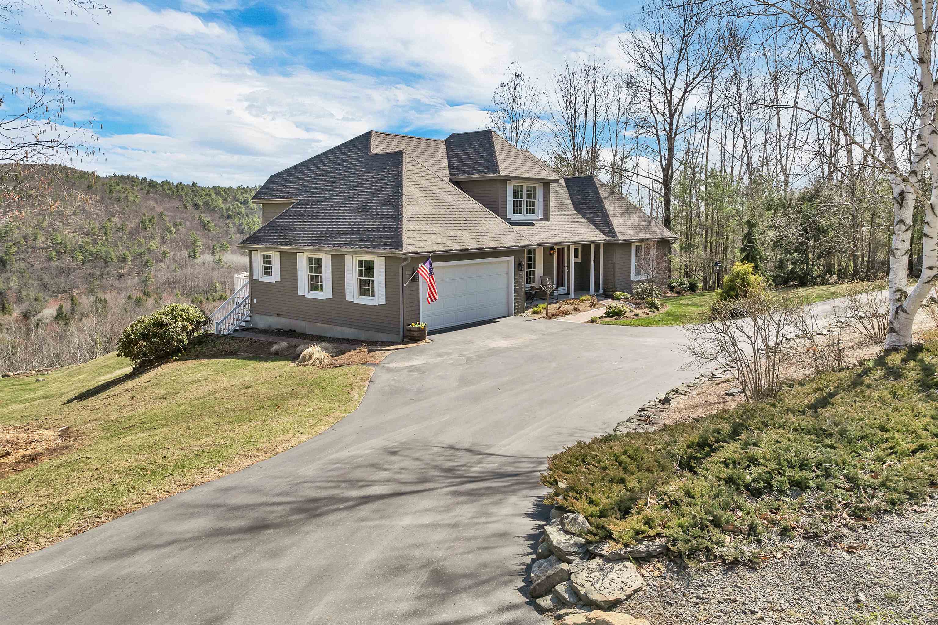 Property Photo: 28 Lake View Drive NH 03256