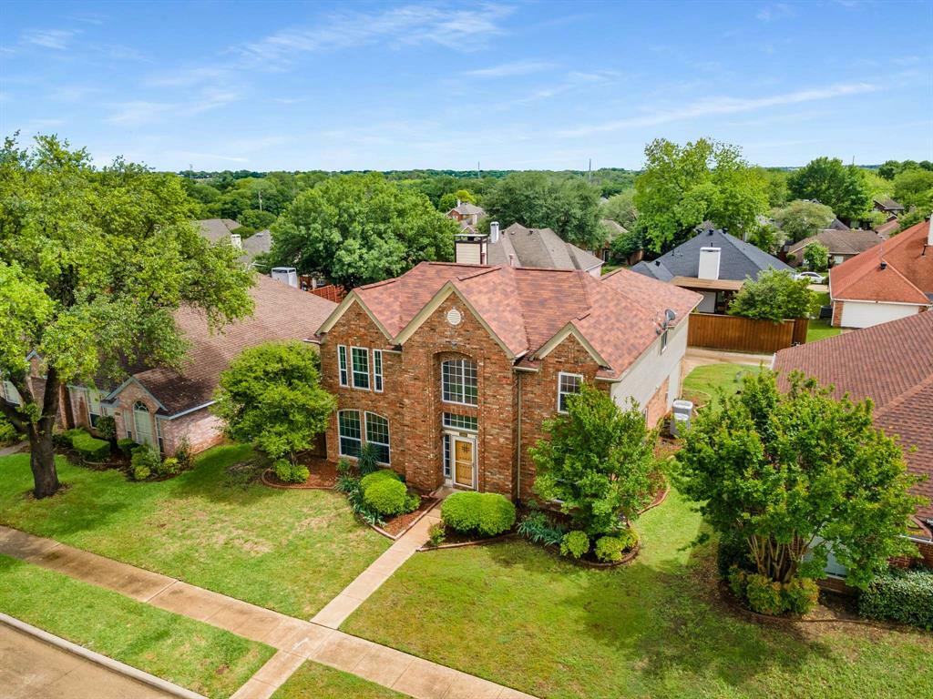 Property Photo: 2306 Edinburgh Way TX 75040