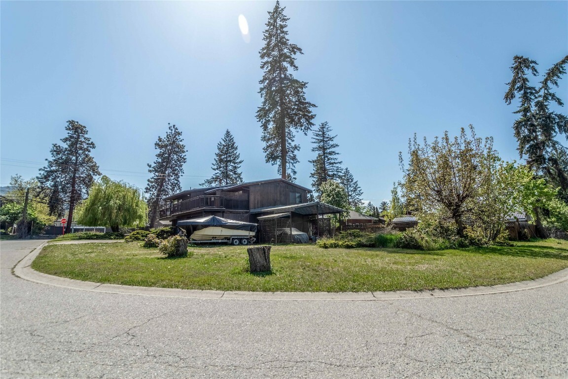 Property Photo: 770 Raymer Road BC V1W 1H8