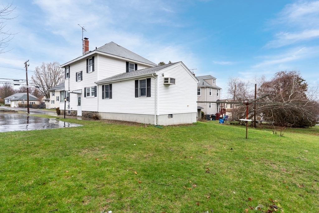 Property Photo:  96 West  MA 01757 