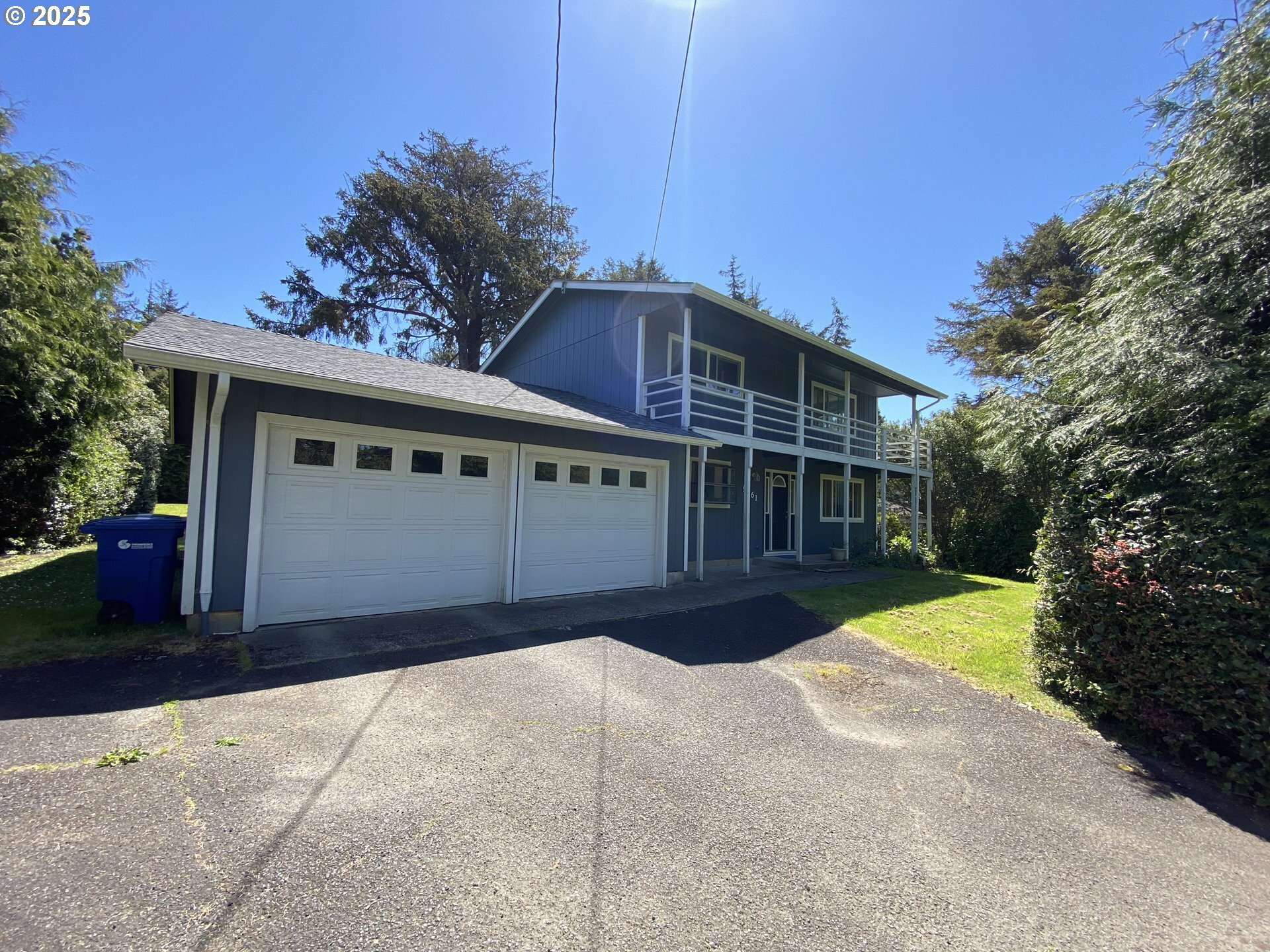Property Photo: 9361 SW Abalone St OR 97366