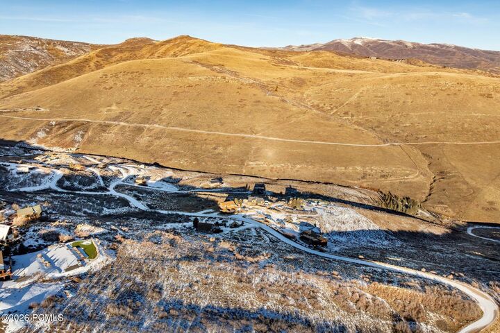 Property Photo:  28 E Hollow Drive  UT 84017 