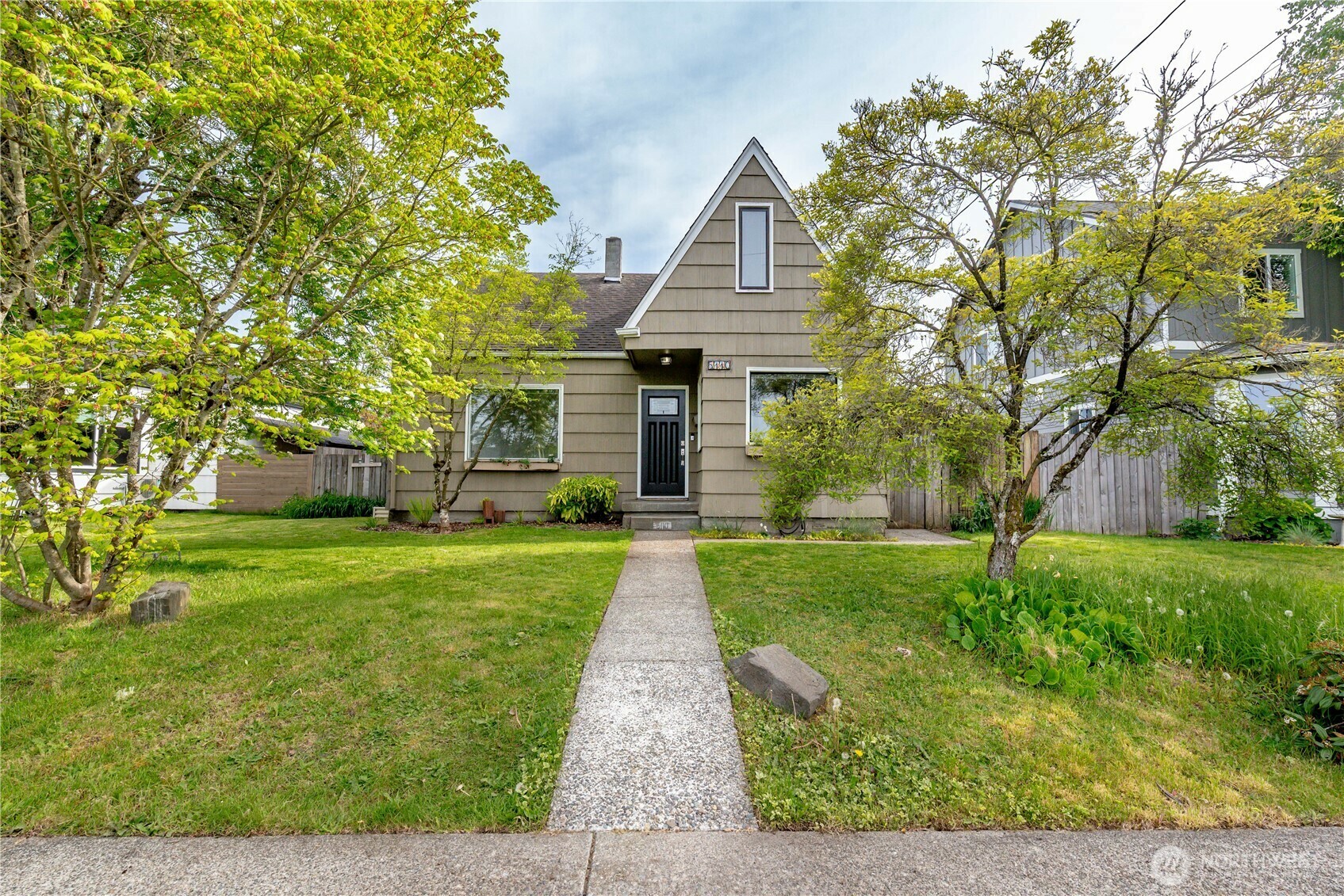5110 N 27th Street  Tacoma WA 98407 photo