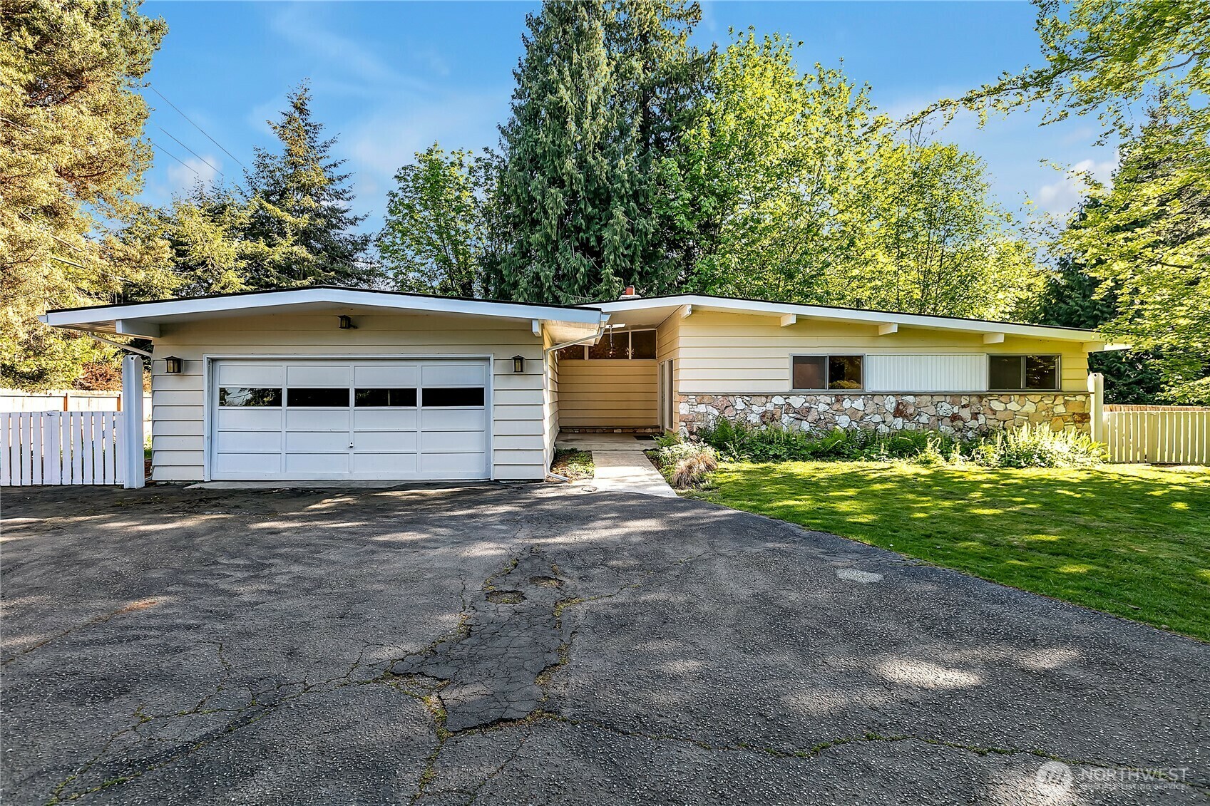 Property Photo: 103 SW 171st Street WA 98166