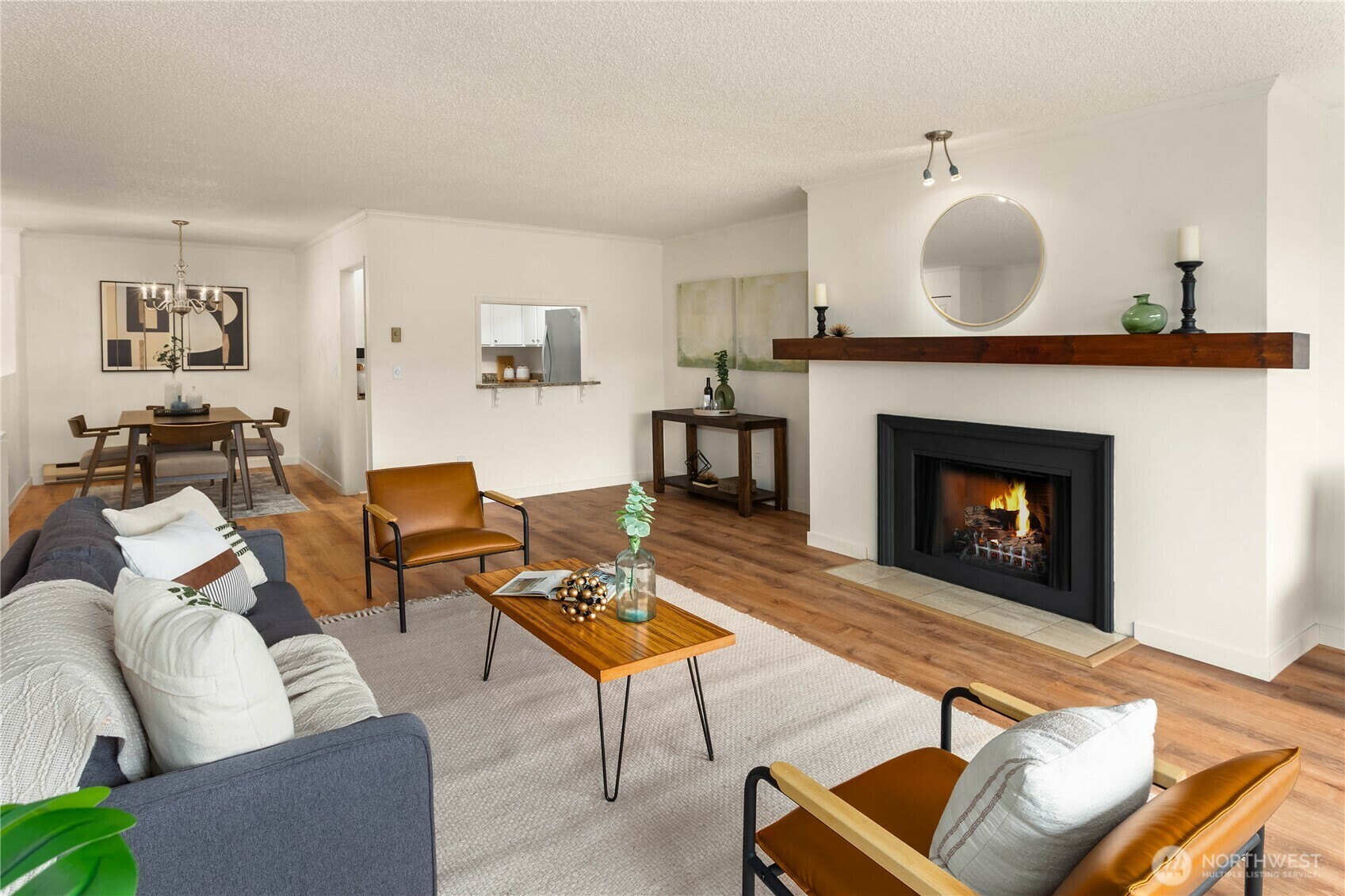Property Photo: 3030 80th Avenue SE 503 WA 98040