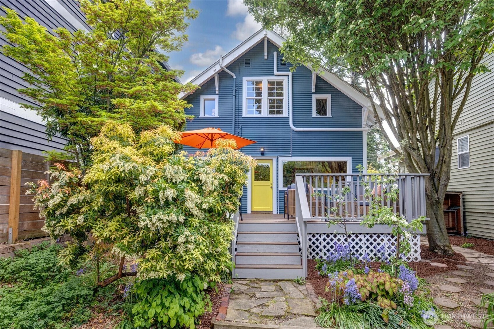 Property Photo: 2642 NW 87th Street WA 98117