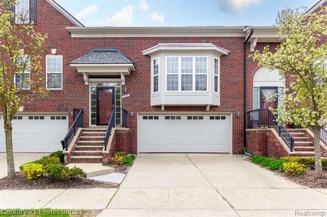 798 Sandalwood Drive  Troy MI 48085 photo