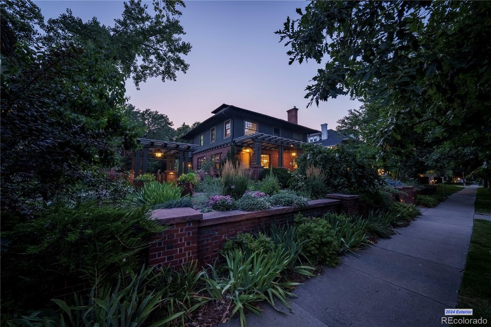 Property Photo: 171 N Franklin Street CO 80218