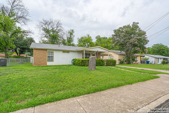 Property Photo:  6442 Buena Vista  TX 78237 